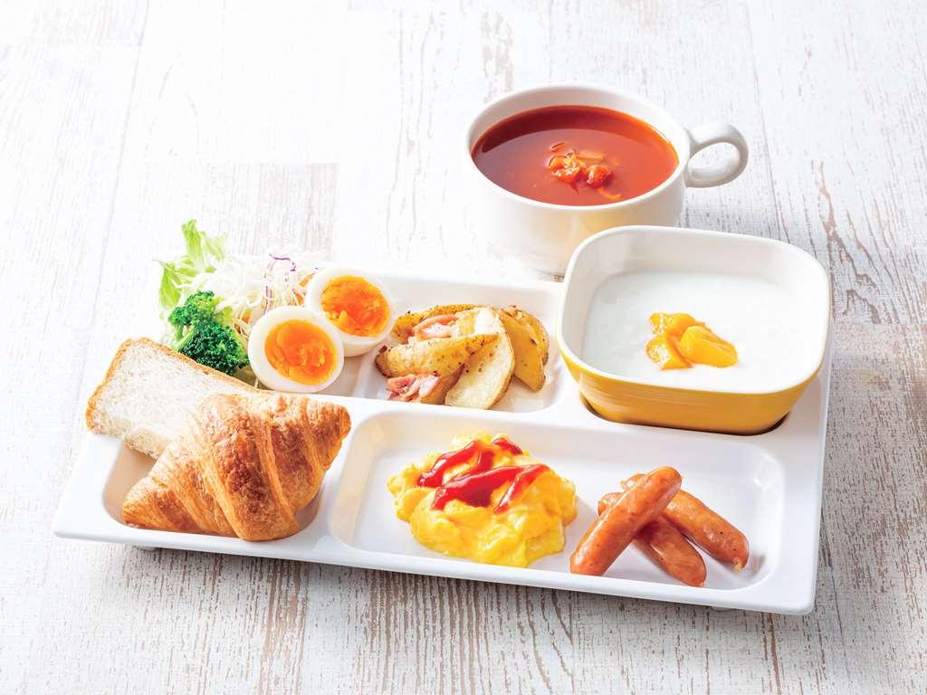 Comfort Hotel Kochi Restaurant bilde